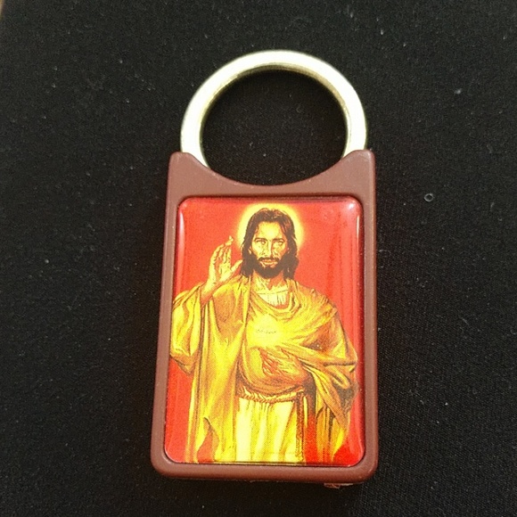 Keychain - Picture 3 of 3